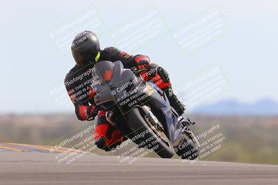 media/Nov-05-2022-SoCal Trackdays (Sat) [[f8d9b725ab]]/Turn 9 (110pm)/